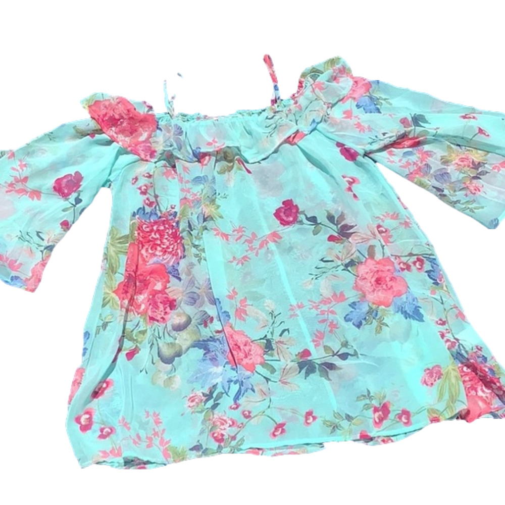 Emetla Off the shoulder Floral Flowey Top Sz S
